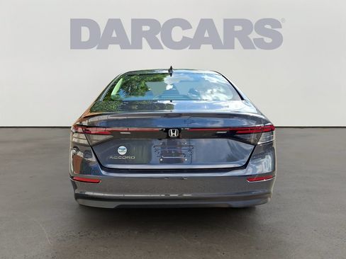 Used 2023 Honda Accord EX image 6