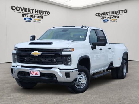 Used 2024 Chevrolet Silverado 3500 W/T w/ WT Convenience Package AWD/4WD image 1