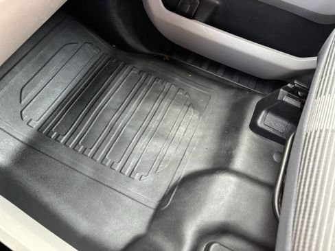 Used 2018 Ford F150 XL w/ Equipment Group 101A Mid image 15