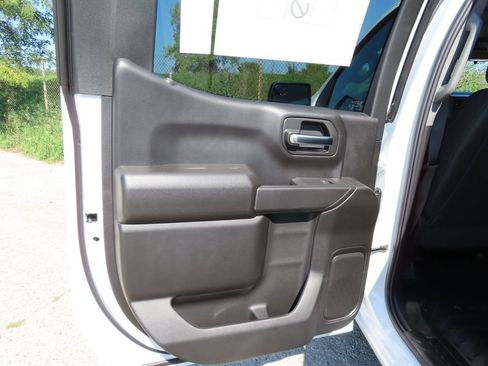New 2026 Chevrolet Silverado 1500 W/T w/ WT Value Package AWD/4WD image 21