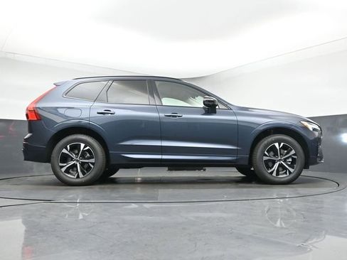 New 2026 Volvo XC60 B5 Core w/ Climate Package image 40