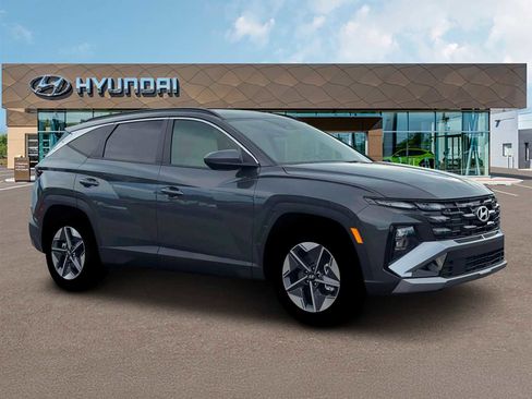 New 2026 Hyundai Tucson SEL FWD image 10
