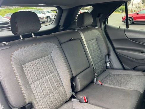 Used 2024 Chevrolet Equinox LT image 27