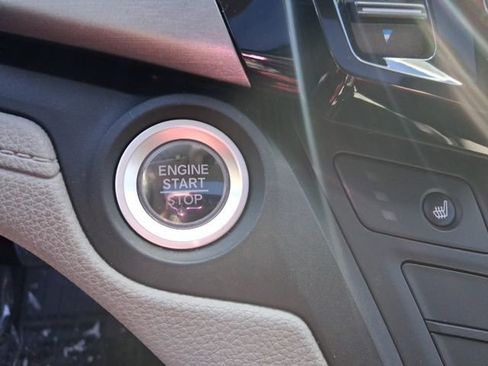 Used 2018 Honda Odyssey EX-L image 24