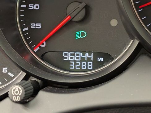 Used 2018 Porsche Cayenne AWD image 22