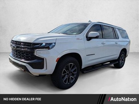 Used 2023 Chevrolet Suburban Z71 w/ Luxury Package AWD/4WD image 1