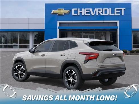 New 2026 Chevrolet Trax RS w/ Driver Confidence Package FWD image 3