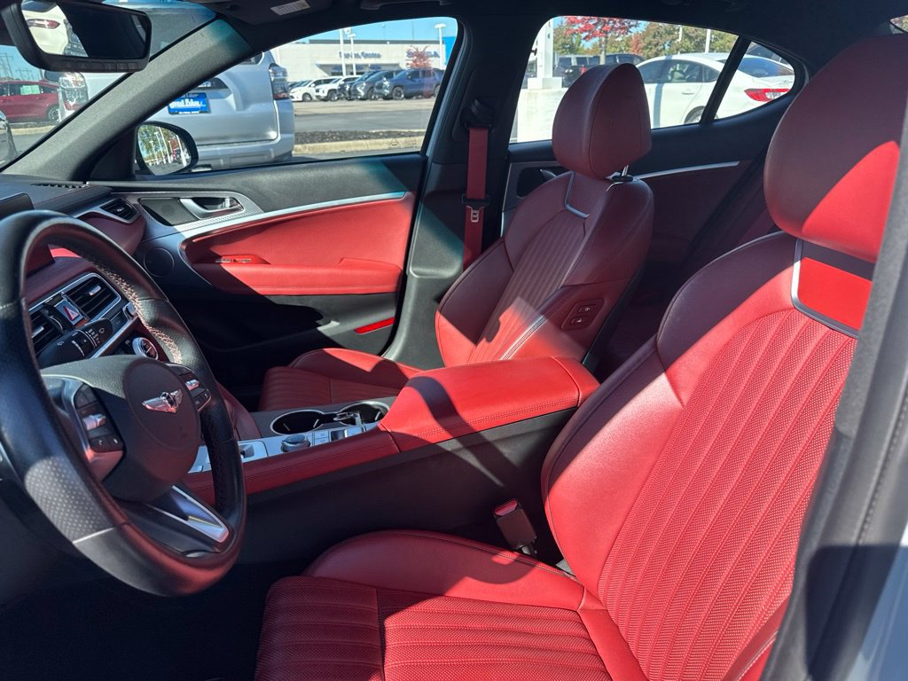 Used 2023 Genesis G70 2.0T w/ Sport Prestige Package AWD/4WD image 15