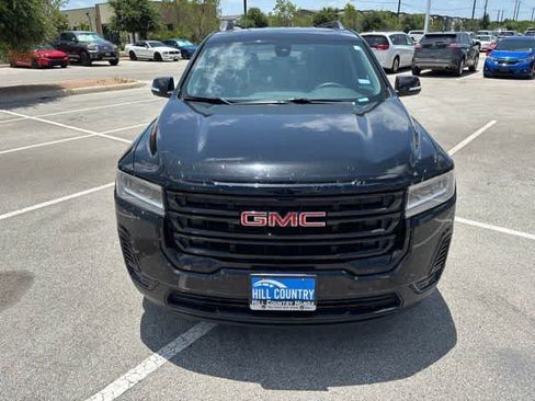 Used 2023 GMC Acadia SLE w/ Driver Convenience Package FWD image 8