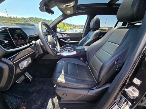 Used 2022 Mercedes-Benz GLS 450 4MATIC image 23