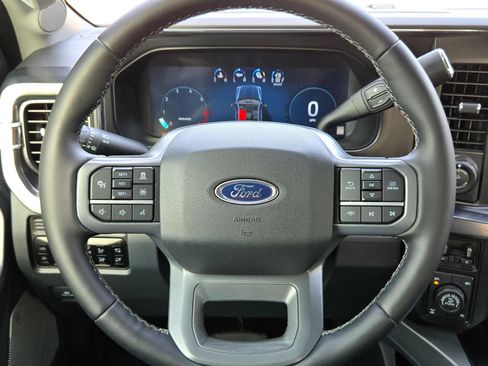 Used 2025 Ford F250 Lariat w/ Lariat Ultimate Package AWD/4WD image 20