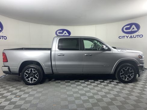 Used 2025 RAM 1500 Laramie AWD/4WD image 2