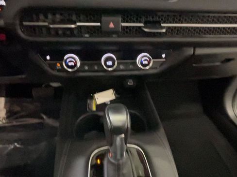Certified 2025 Honda HR-V EX-L image 36