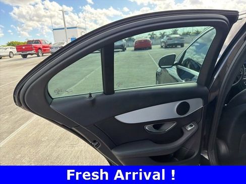 Used 2019 Mercedes-Benz C 300 C 300 image 14