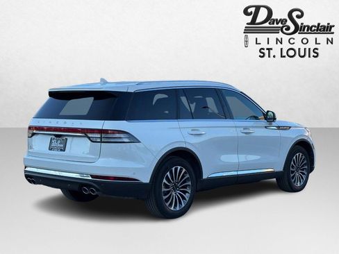 Used 2023 Lincoln Aviator Reserve w/ Equipment Group 201A image 5