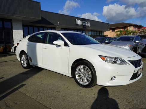 Used 2013 Lexus ES 350 FWD image 4