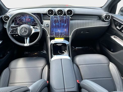 Used 2026 Mercedes-Benz GLC 350e 4MATIC image 14