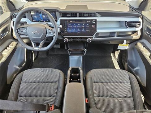 New 2027 Chevrolet Bolt LT w/ Comfort Package FWD image 14