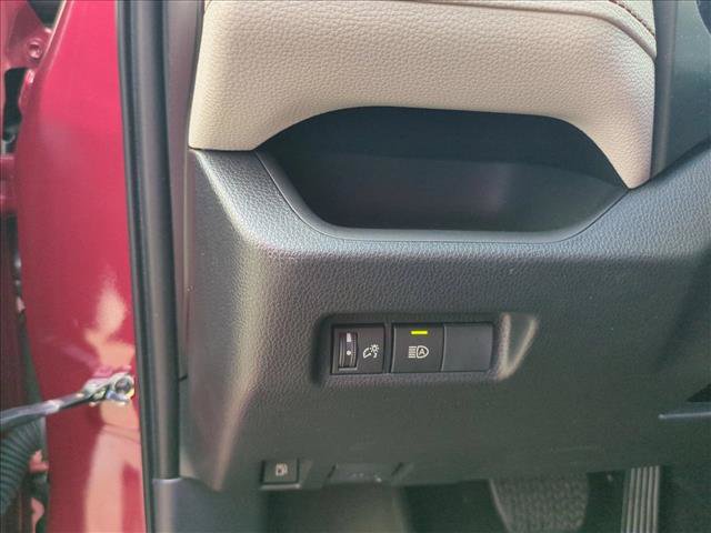 Certified 2024 Toyota RAV4 XLE AWD/4WD image 13
