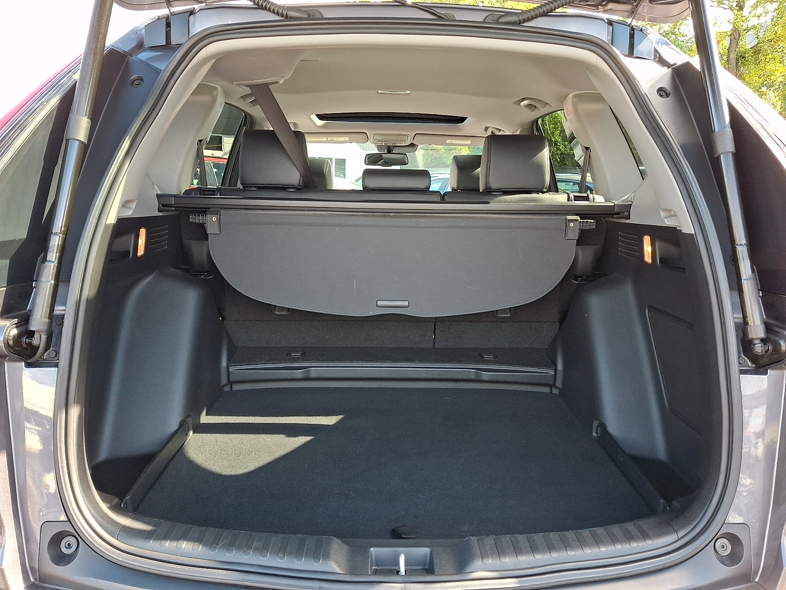 Certified 2020 Honda CR-V Touring image 21