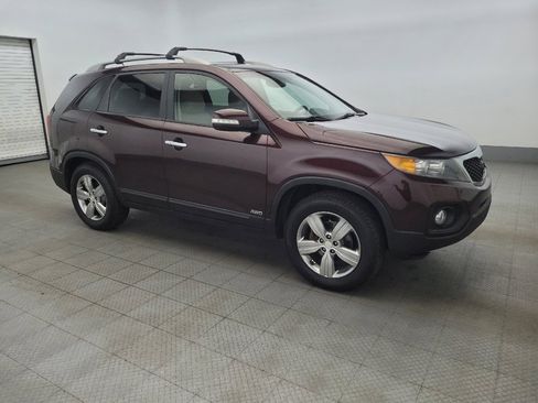 Used 2013 Kia Sorento EX w/ EX V6 Premium Pkg image 11