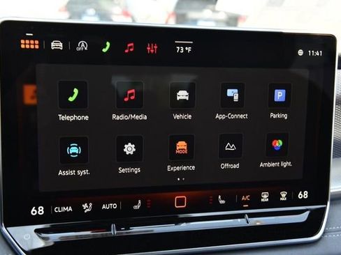New 2026 Volkswagen Tiguan SE R-Line AWD/4WD image 15
