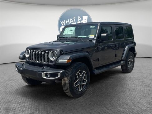 New 2025 Jeep Wrangler Sahara image 8