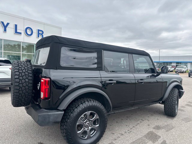 Used 2025 Ford Bronco 4-Door AWD/4WD image 17