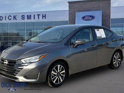 Used 2025 Nissan Versa SV w/ Trunk Package