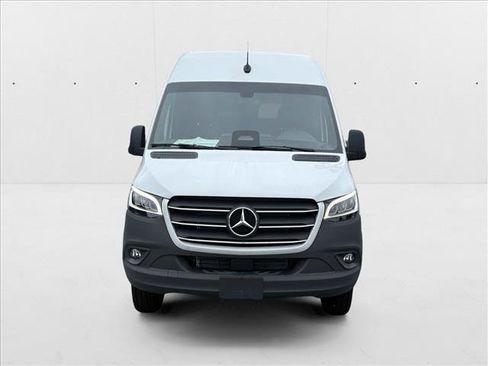 New 2025 Mercedes-Benz Sprinter 3500 image 2