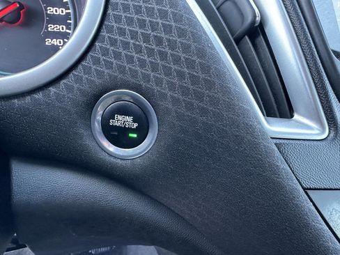 Used 2023 Chevrolet Malibu LT image 33