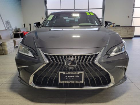 Certified 2025 Lexus ES 350 w/ Premium Package image 9