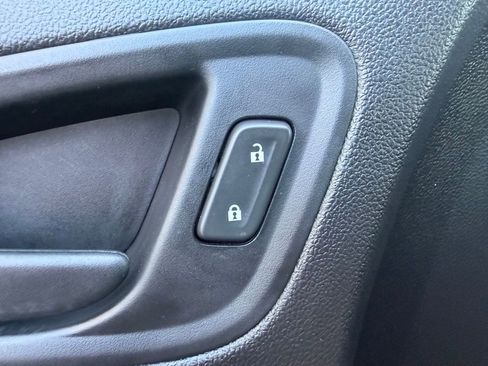 Used 2018 Chevrolet Colorado W/T w/ WT Convenience Package AWD/4WD image 53