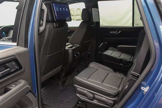 New 2026 GMC Yukon Denali w/ Denali Reserve Package AWD/4WD image 12