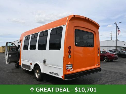 Used 2003 Ford E-450 and Econoline 450 RWD image 48