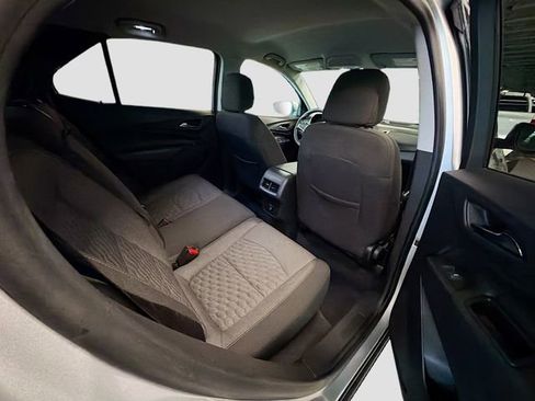 Used 2020 Chevrolet Equinox LT image 24
