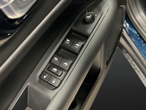 New 2026 Jeep Compass Latitude AWD/4WD image 19