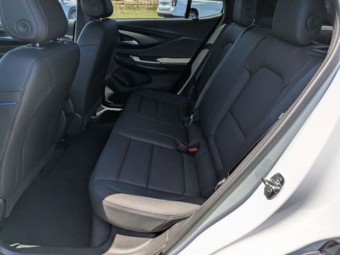 Used 2025 Buick Envista Sport Touring w/ Convenience I Package FWD image 30