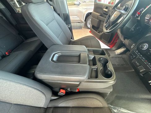 Used 2025 Chevrolet Silverado 2500 Custom w/ Custom Value Package AWD/4WD image 27