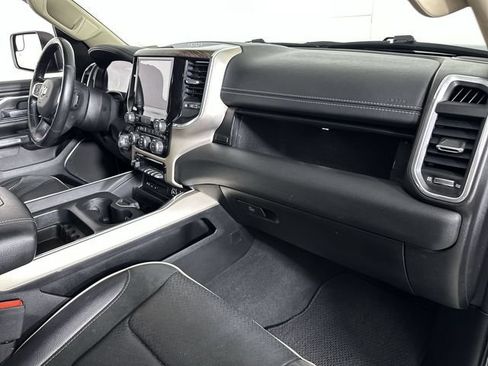 Used 2019 RAM 1500 Laramie AWD/4WD image 30