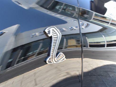 Used 2020 Ford Mustang Shelby GT500 w/ Carbon Fiber Track Pack image 6