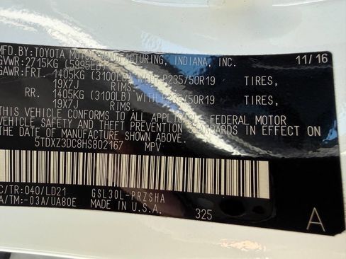 Used 2017 Toyota Sienna SE Premium image 49