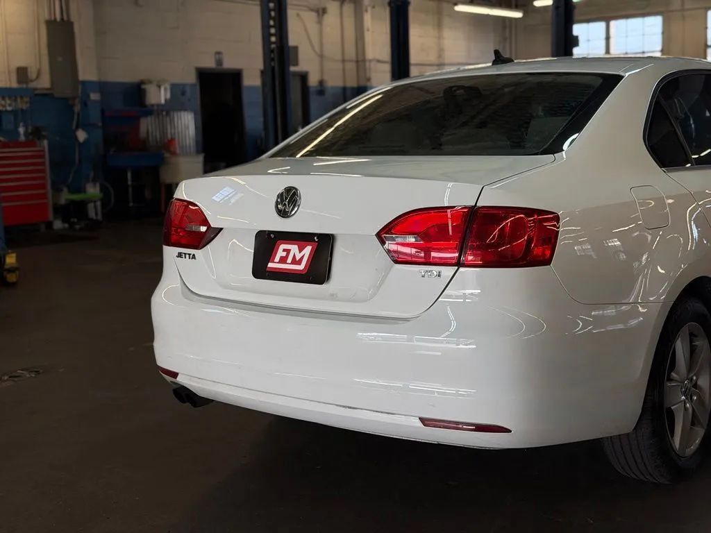 Used 2014 Volkswagen Jetta TDI FWD image 14