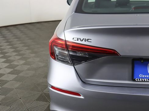 Used 2023 Honda Civic Sport image 12