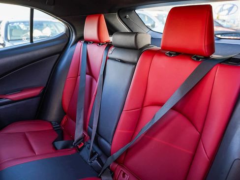 Used 2021 Lexus UX 200 F Sport w/ Accessory Package (Z2) image 18