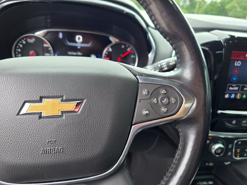 Used 2022 Chevrolet Traverse High Country FWD image 20