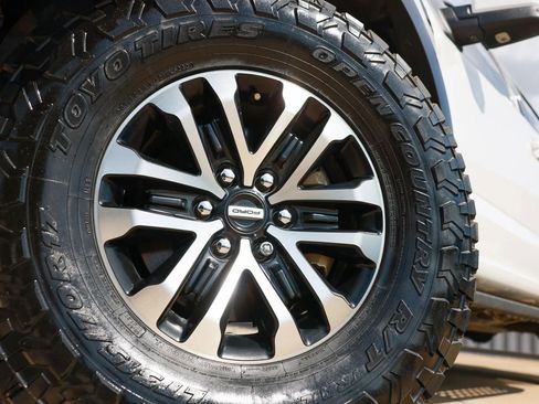 Used 2018 Ford F150 Raptor w/ Equipment Group 802A Luxury image 26