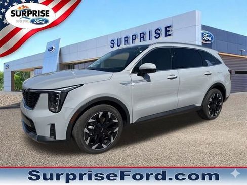 Used 2024 Kia Sorento EX w/ Panoramic Sunroof Package FWD image 1