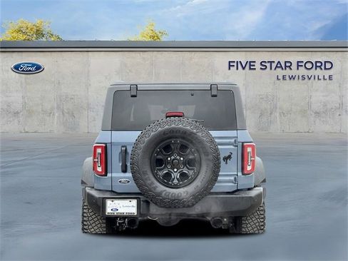 Certified 2024 Ford Bronco Wildtrak image 5