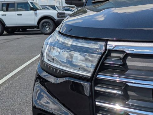 New 2026 Ford Explorer Active image 10